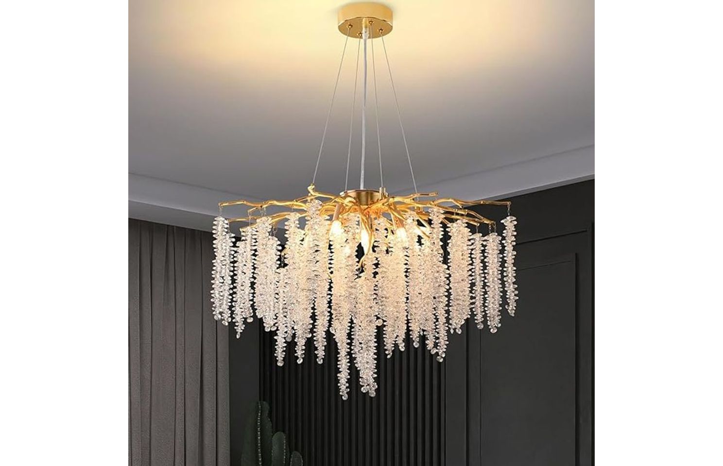 Lustre décoratif en cristal doré
